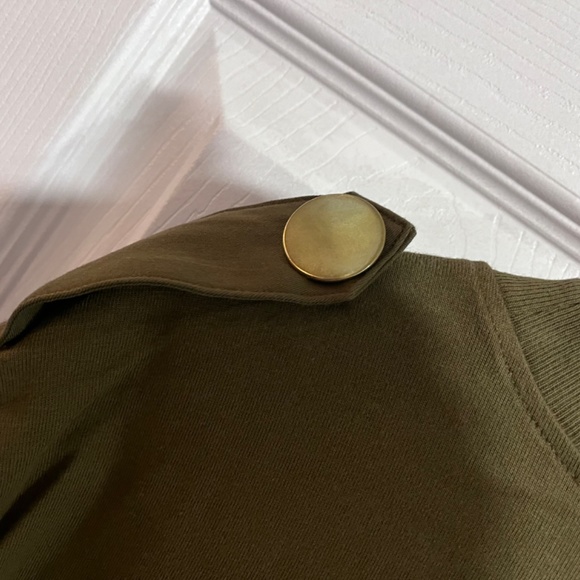 Zara army green tshirt dress with gold detail - Picture 5 of 5